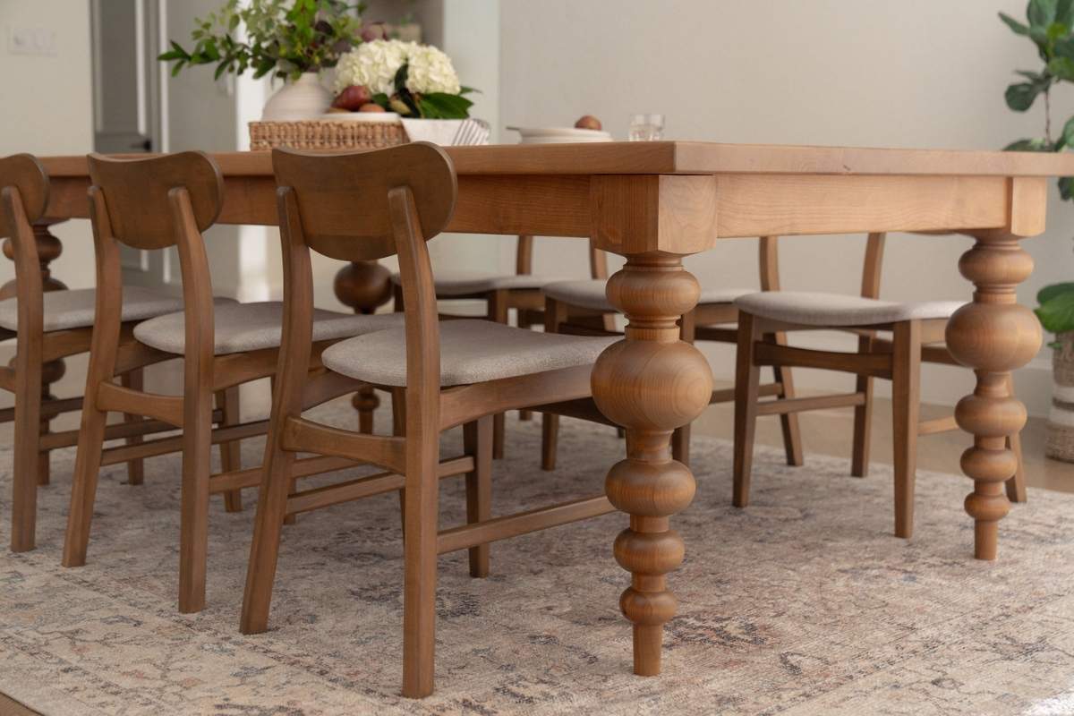 Can You Mix Cherry and Oak Furniture? Interior Designers Weigh In