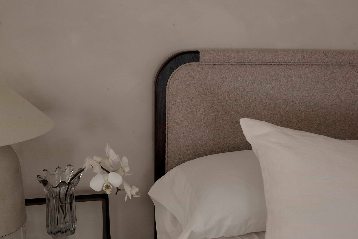Sloane Bed